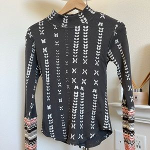 Free People Wonderful Swit Boho styyle knit sleeve cuff